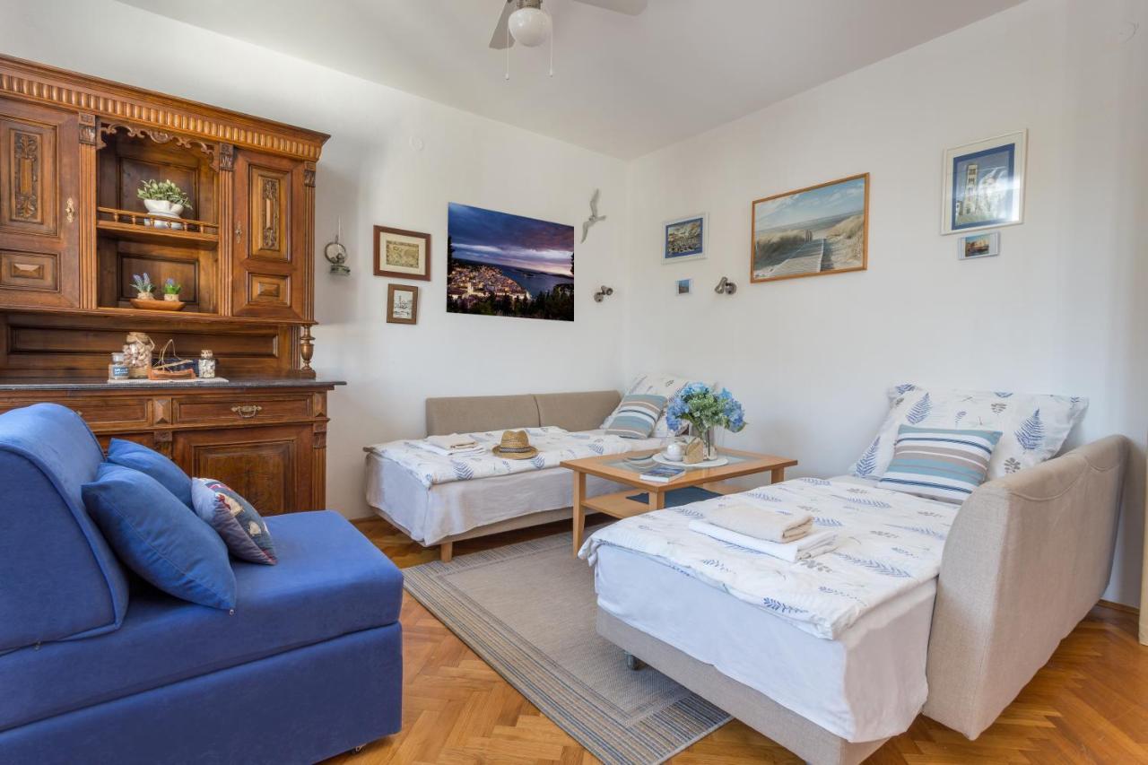 So Hvar So Good! Spacious With Terrace Apartamento Hvar Town Exterior foto